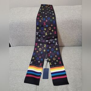 🎀 Louis Vuitton Monogram Scarf 🎀